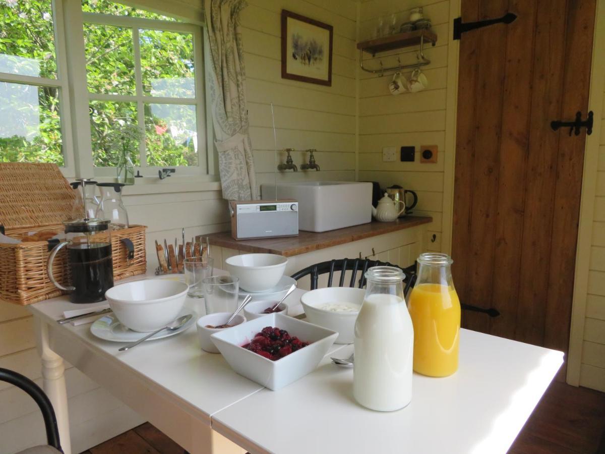 Wilderness B&B 3 Self Contained Rooms Nr Sissinghurst Headcorn Exteriör bild