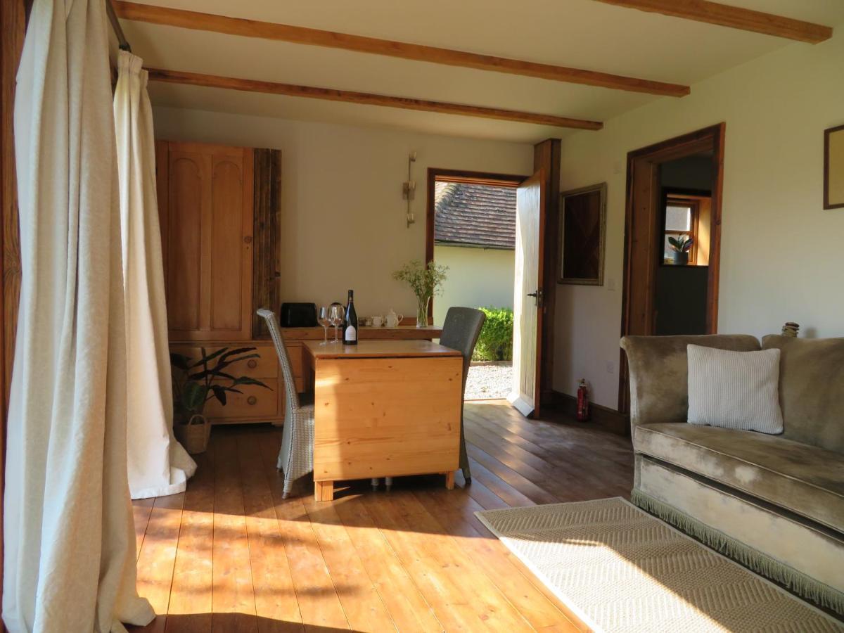 Wilderness B&B 3 Self Contained Rooms Nr Sissinghurst Headcorn Exteriör bild